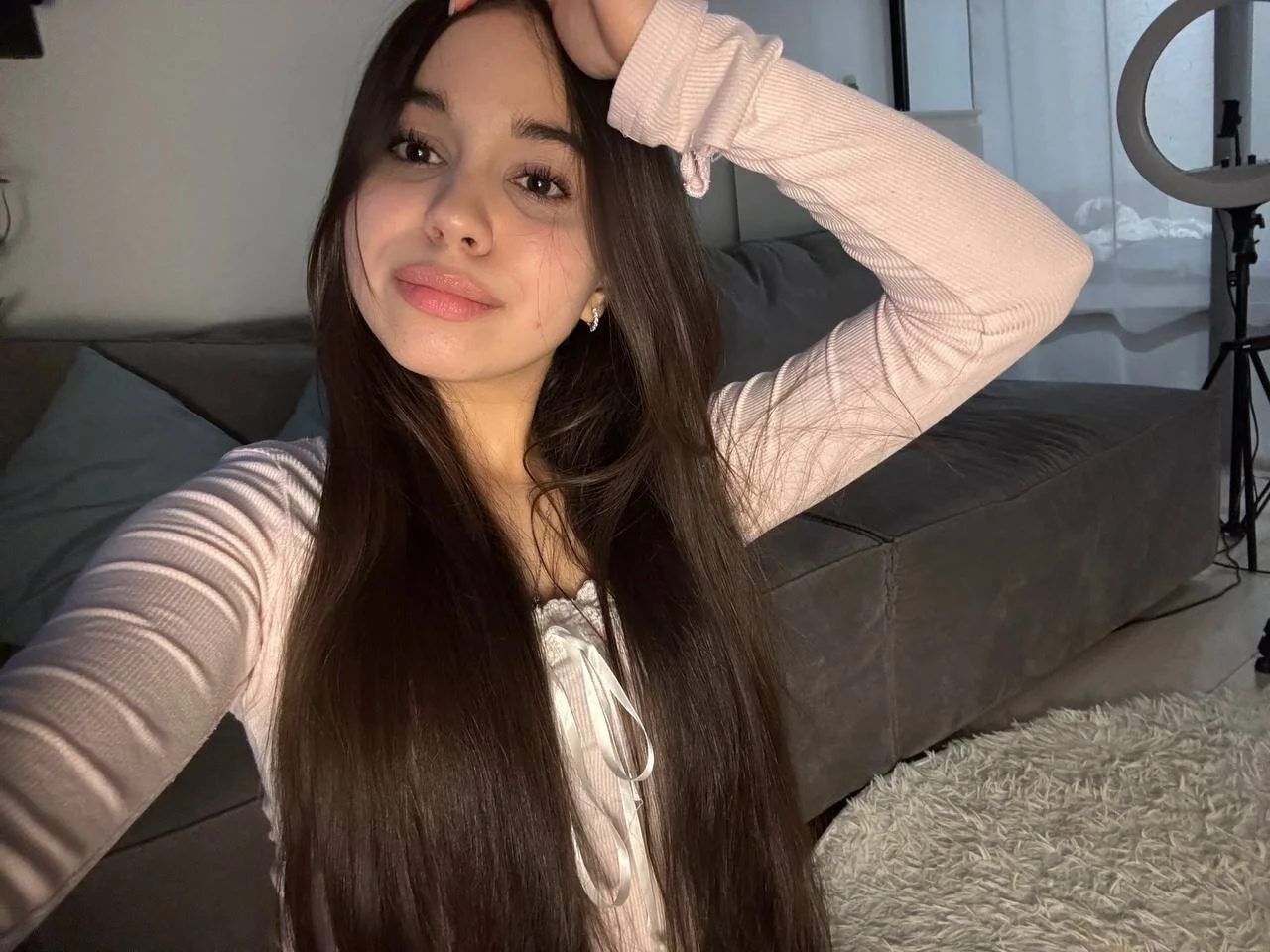 XXX Porn Photo of Nude ellies_joy 14