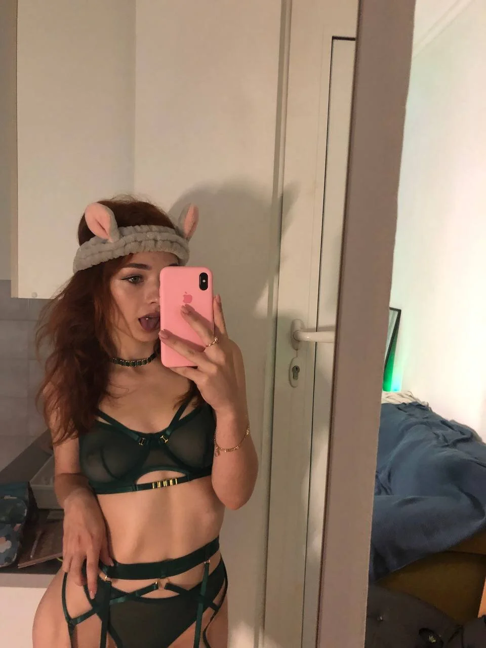 XXX Porn Photo of Nude MiaRouge 7