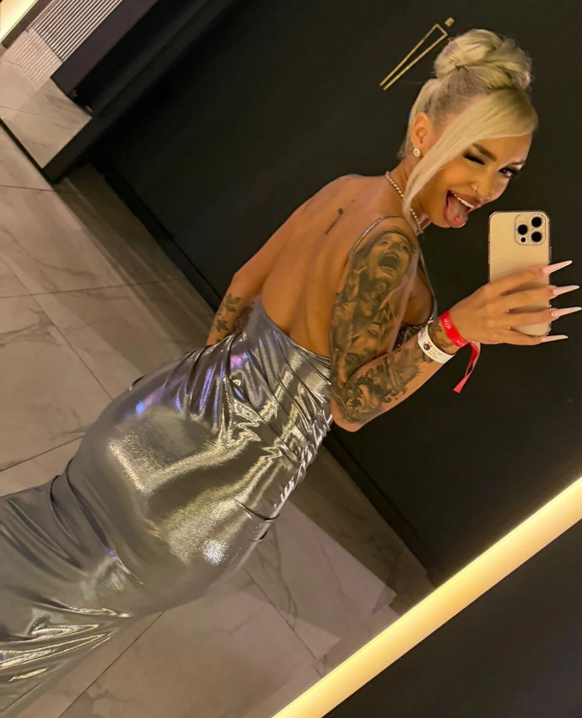 XXX Porn Photo of Nude BambiKayyy 16