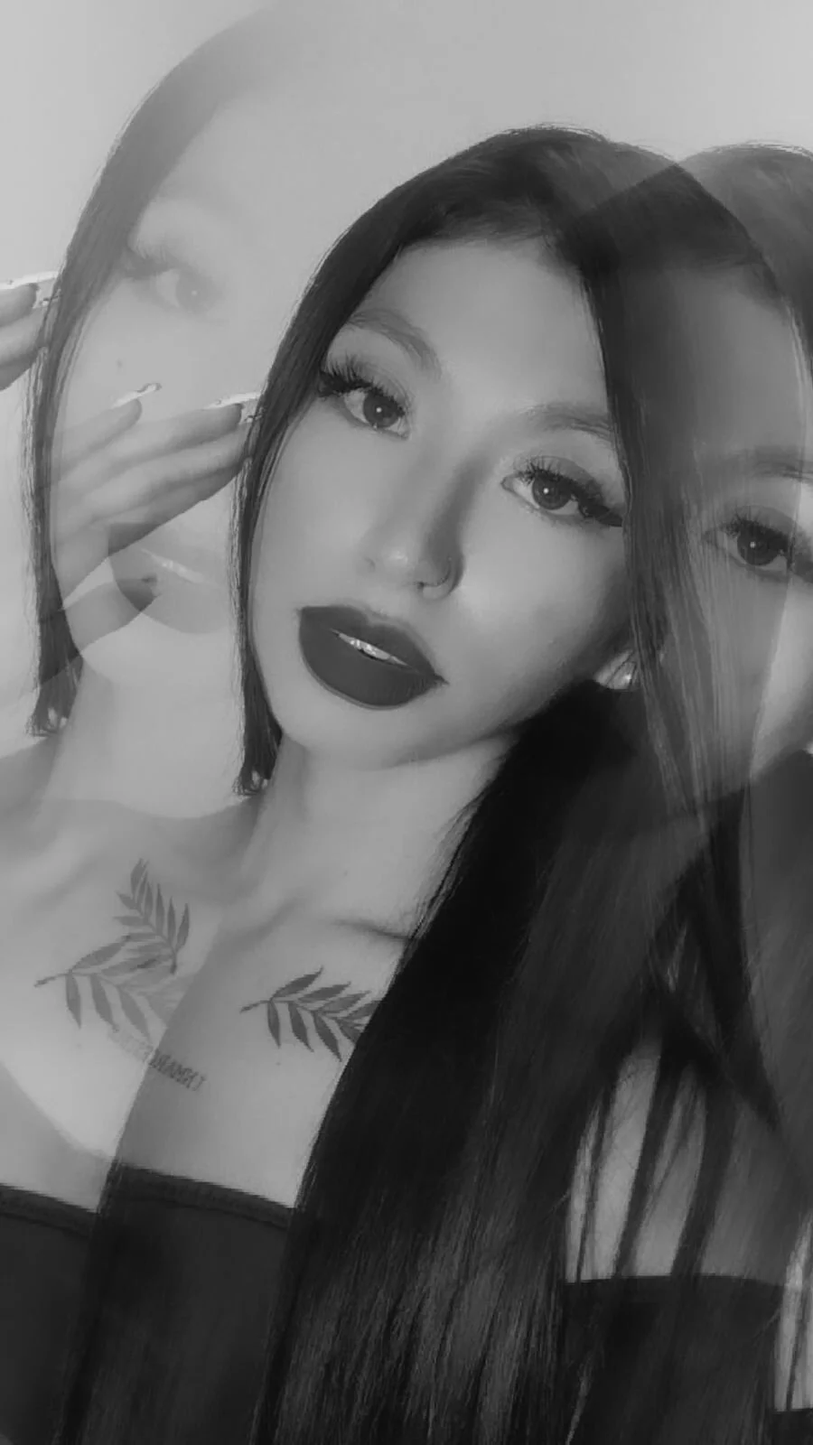 XXX Porn Photo of Nude Sofia_thomson1_t 1