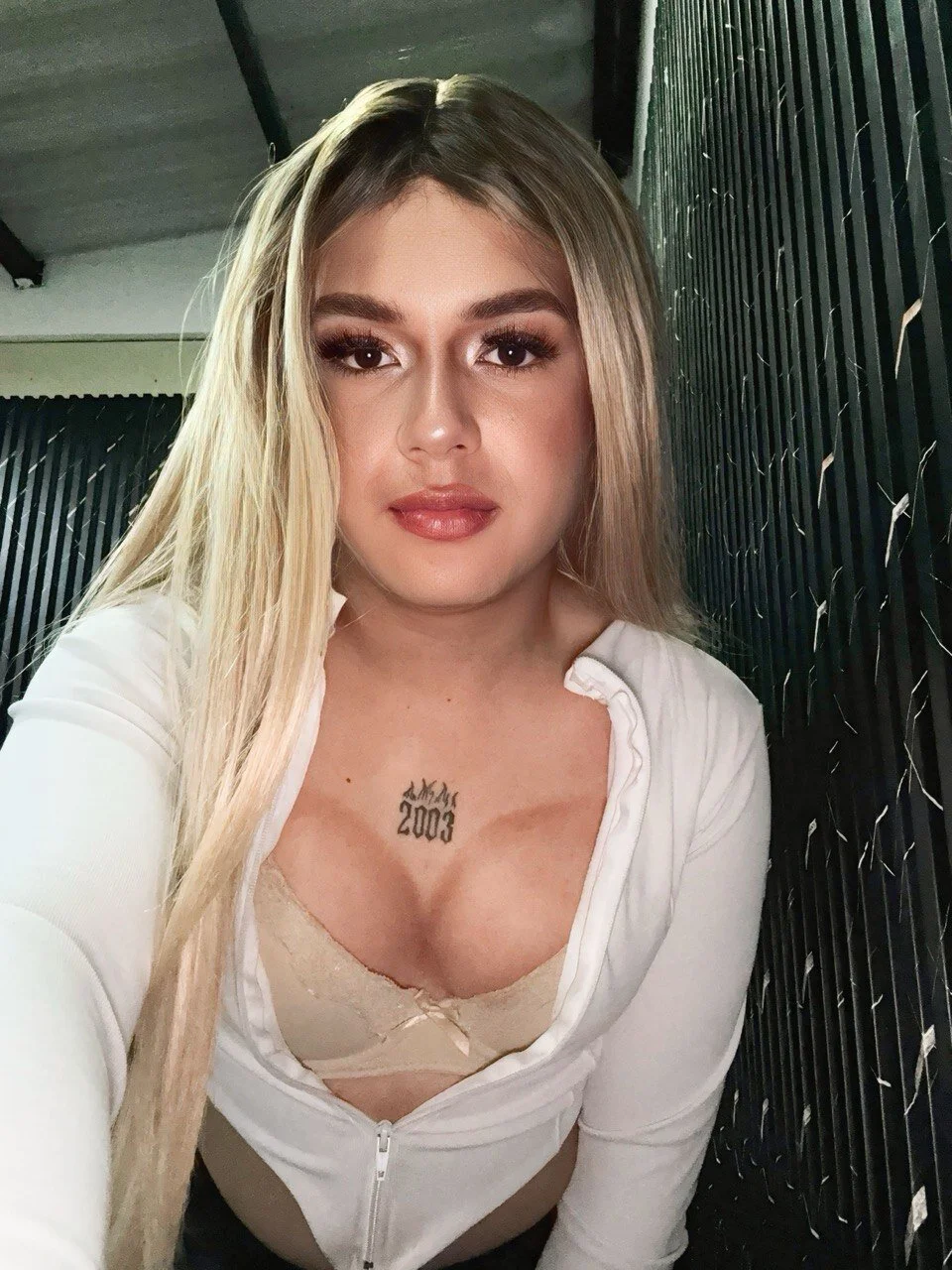 XXX Porn Photo of Nude gyal_isabella 6