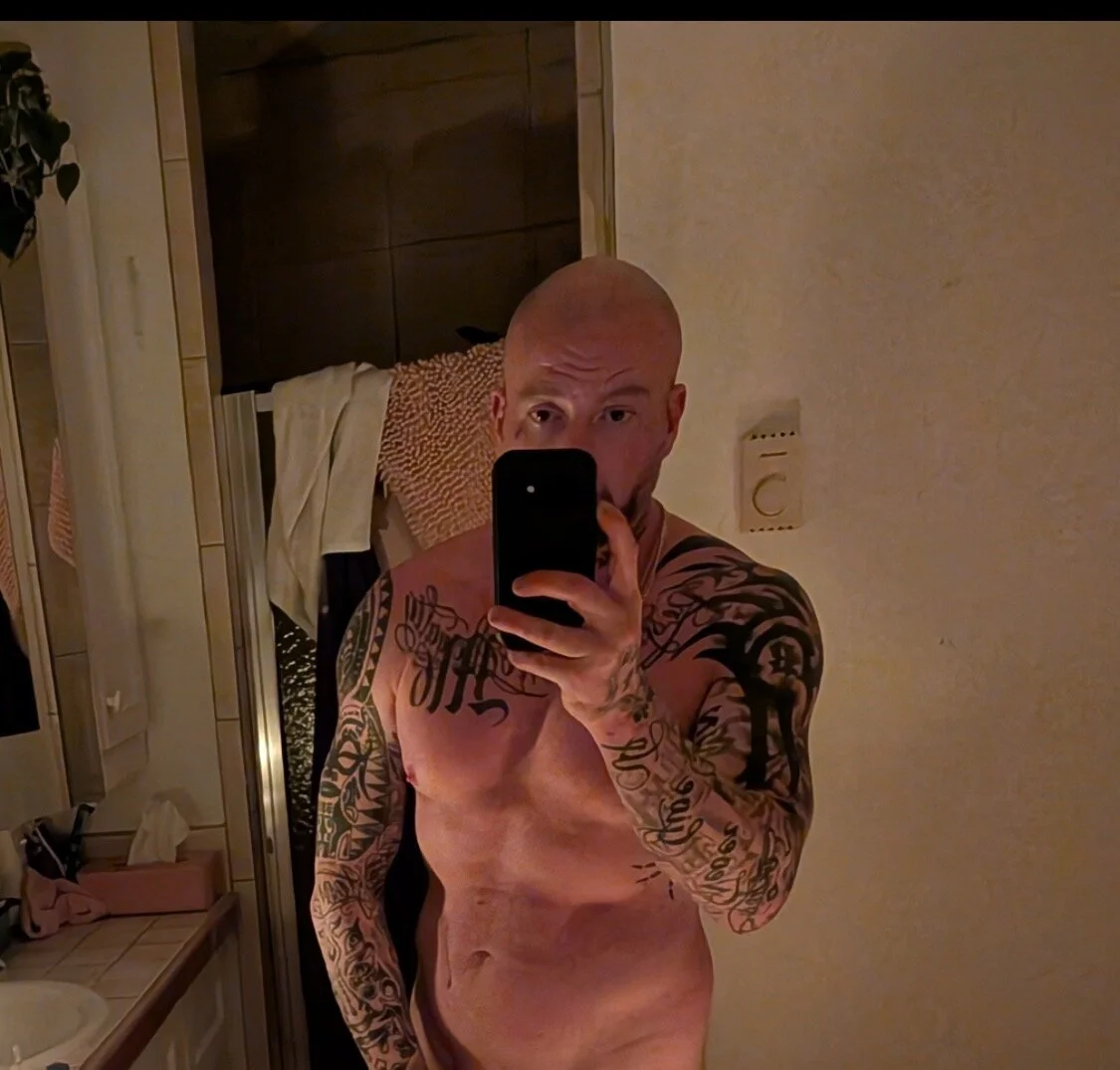 XXX Porn Photo of Nude nicedicknicetats 4