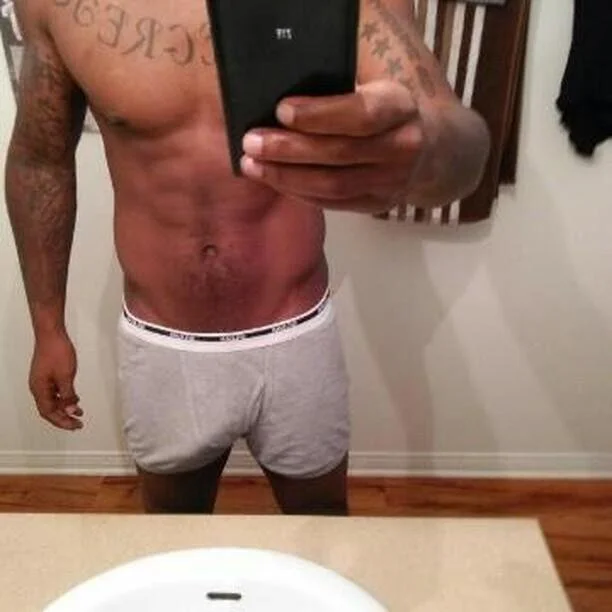 XXX Porn Photo of Nude Bigshaddywoo 4