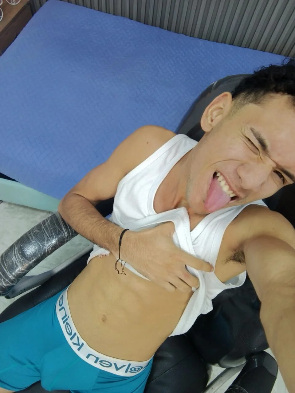 XXX Porn Photo of Nude JDWhite18 19
