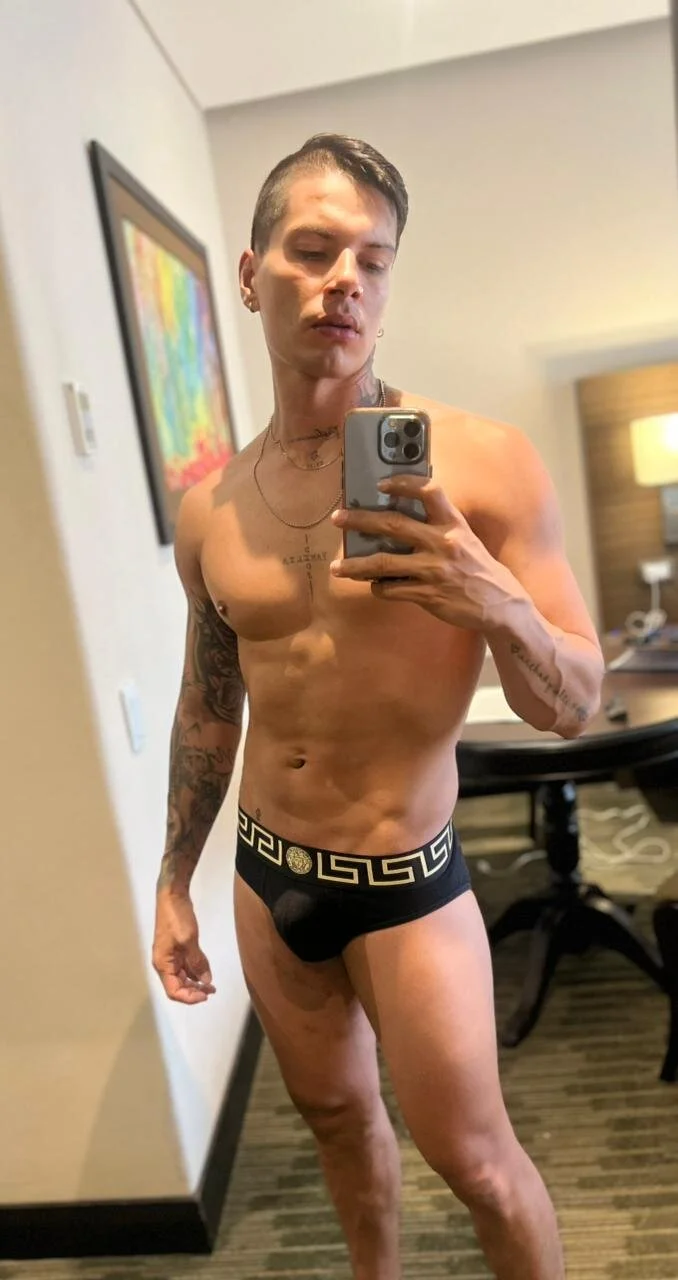 XXX Porn Photo of Nude Alan_Fire 29