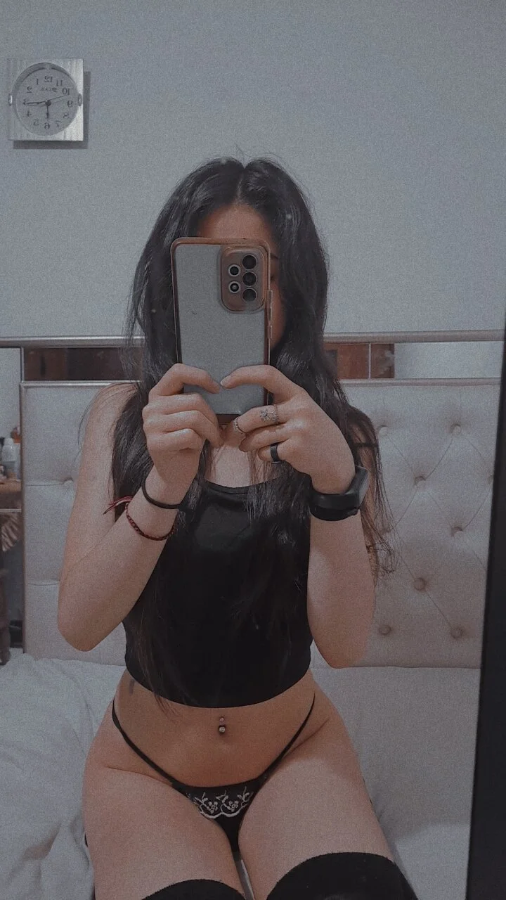 XXX Porn Photo of Nude Moon-dark 24
