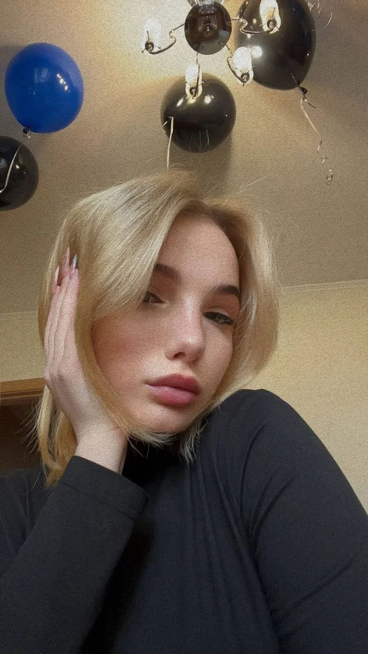 XXX Porn Photo of Nude AdrieneChapp 3