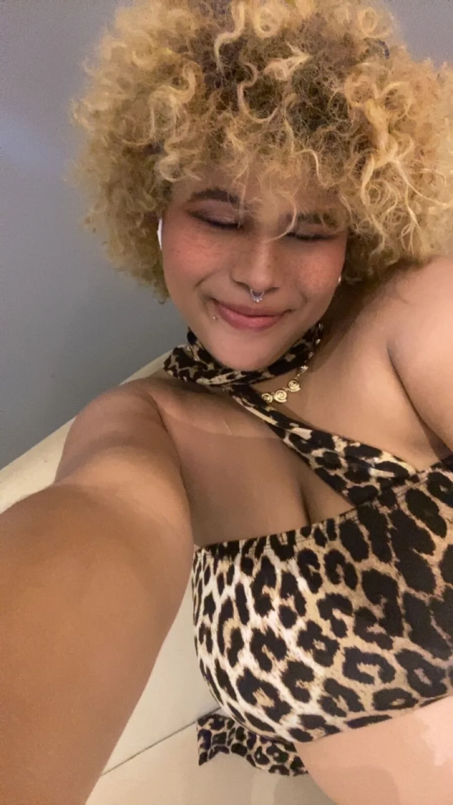 XXX Porn Photo of Nude Sapphire-XXX 18