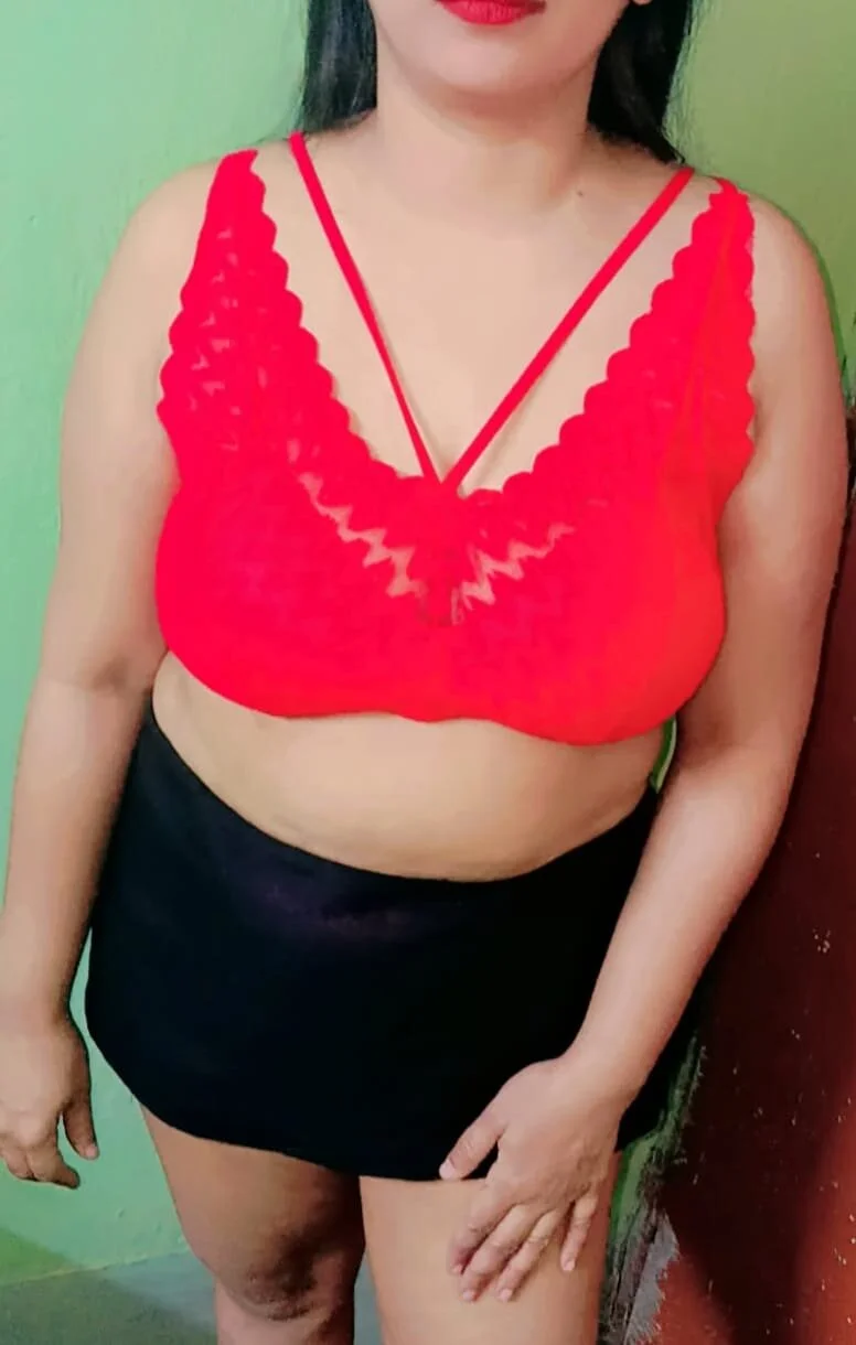 XXX Porn Photo of Nude Cute_Riya_1 2