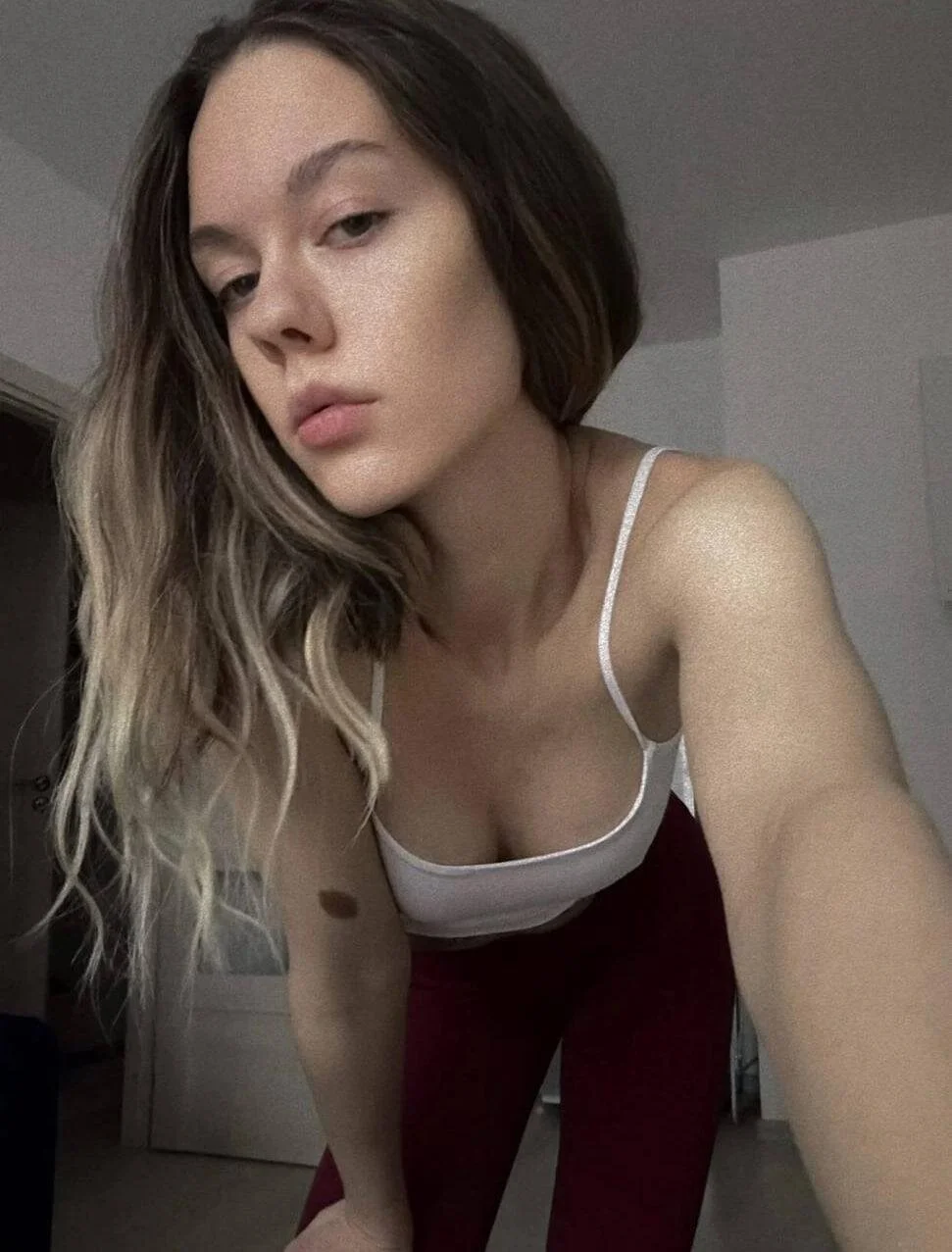 XXX Porn Photo of Nude Vulgar_Tamer 8