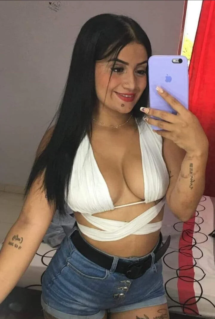 XXX Porn Photo of Nude evelin_999_ 6