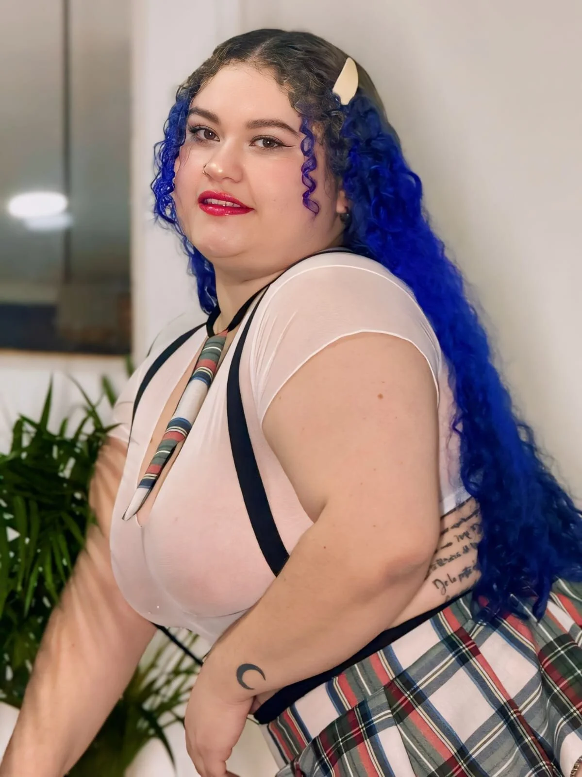 XXX Porn Photo of Nude lunitaa0 3