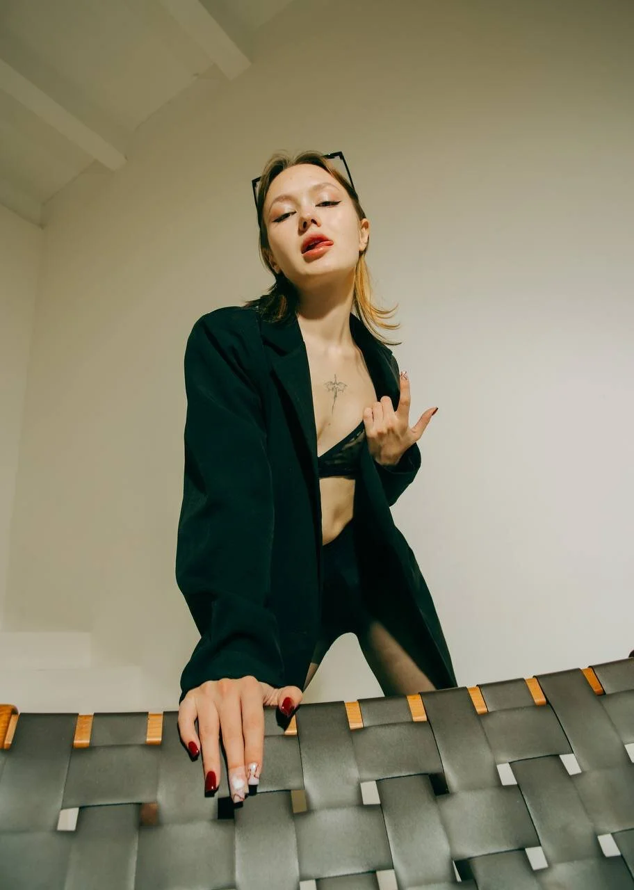 XXX Porn Photo of Nude selin_roomdoll 2