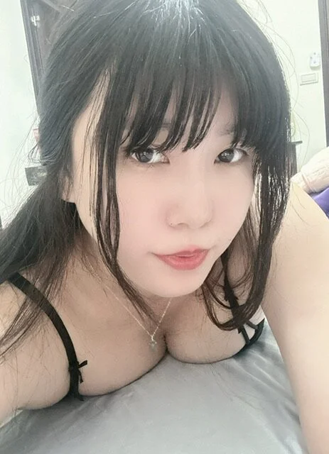 XXX Porn Photo of Nude vivi131927 2