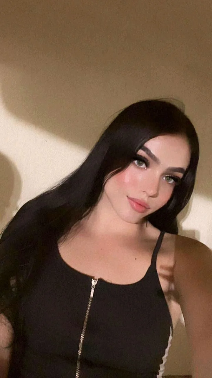 XXX Porn Photo of Nude Ammy_Connor1 10