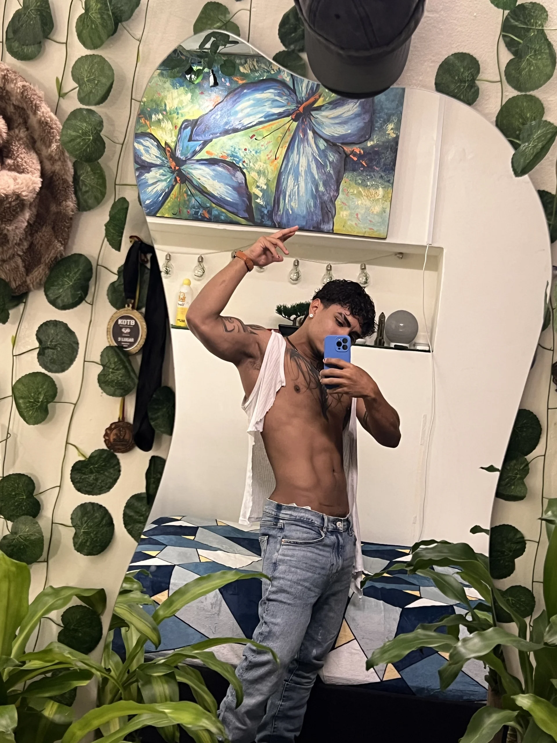 XXX Porn Photo of Nude Young_laroi 68