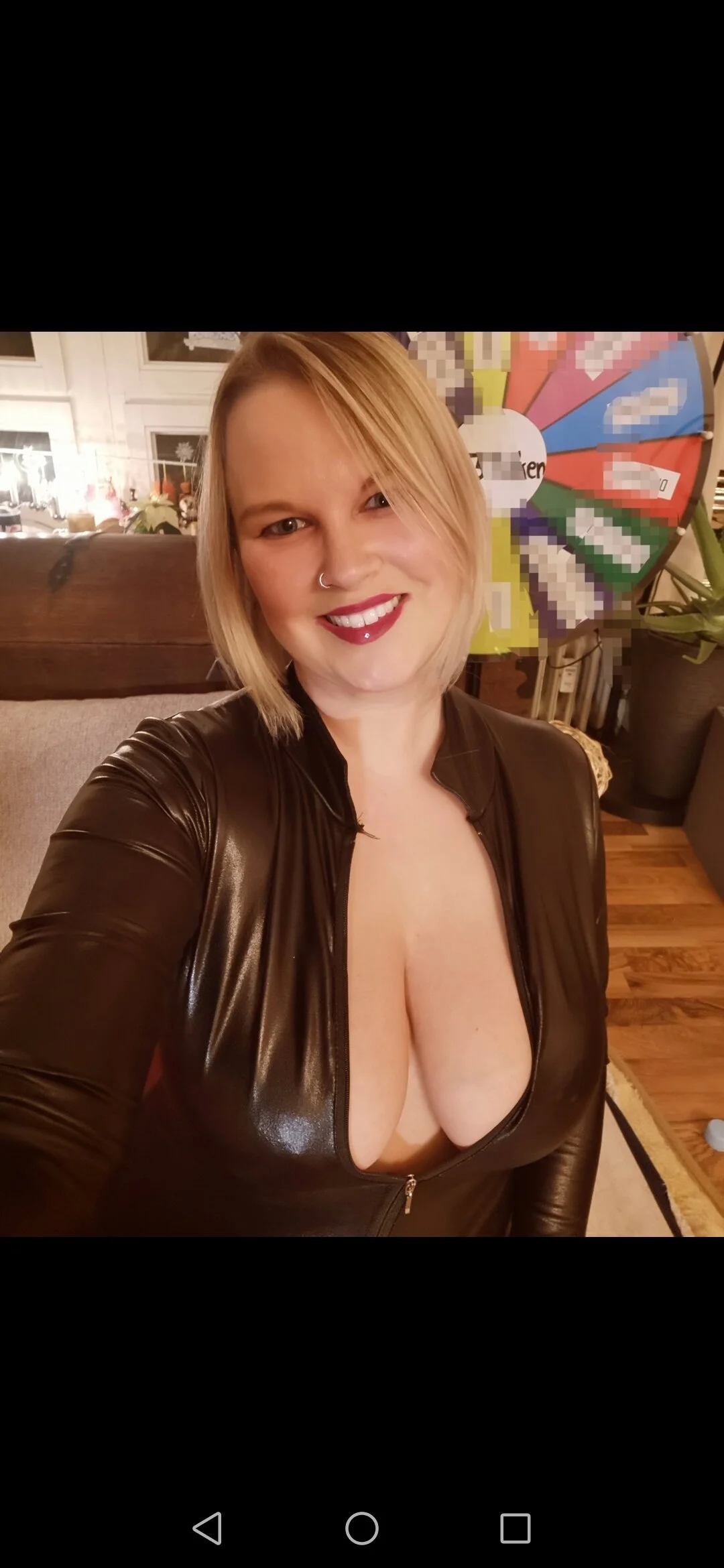 XXX Porn Photo of Nude Lina_Squirts 18