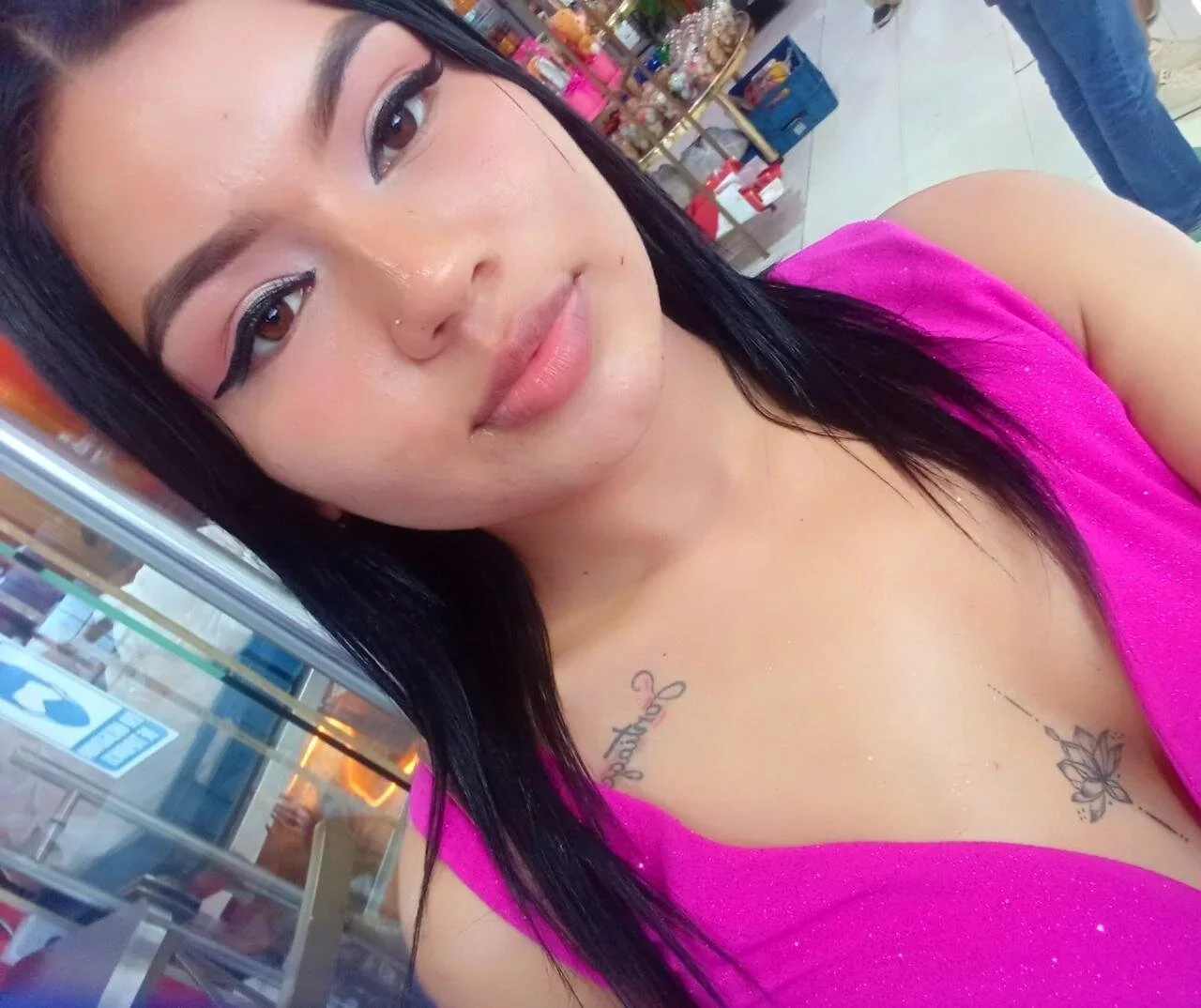 XXX Porn Photo of Nude hotlatinaluna23 28