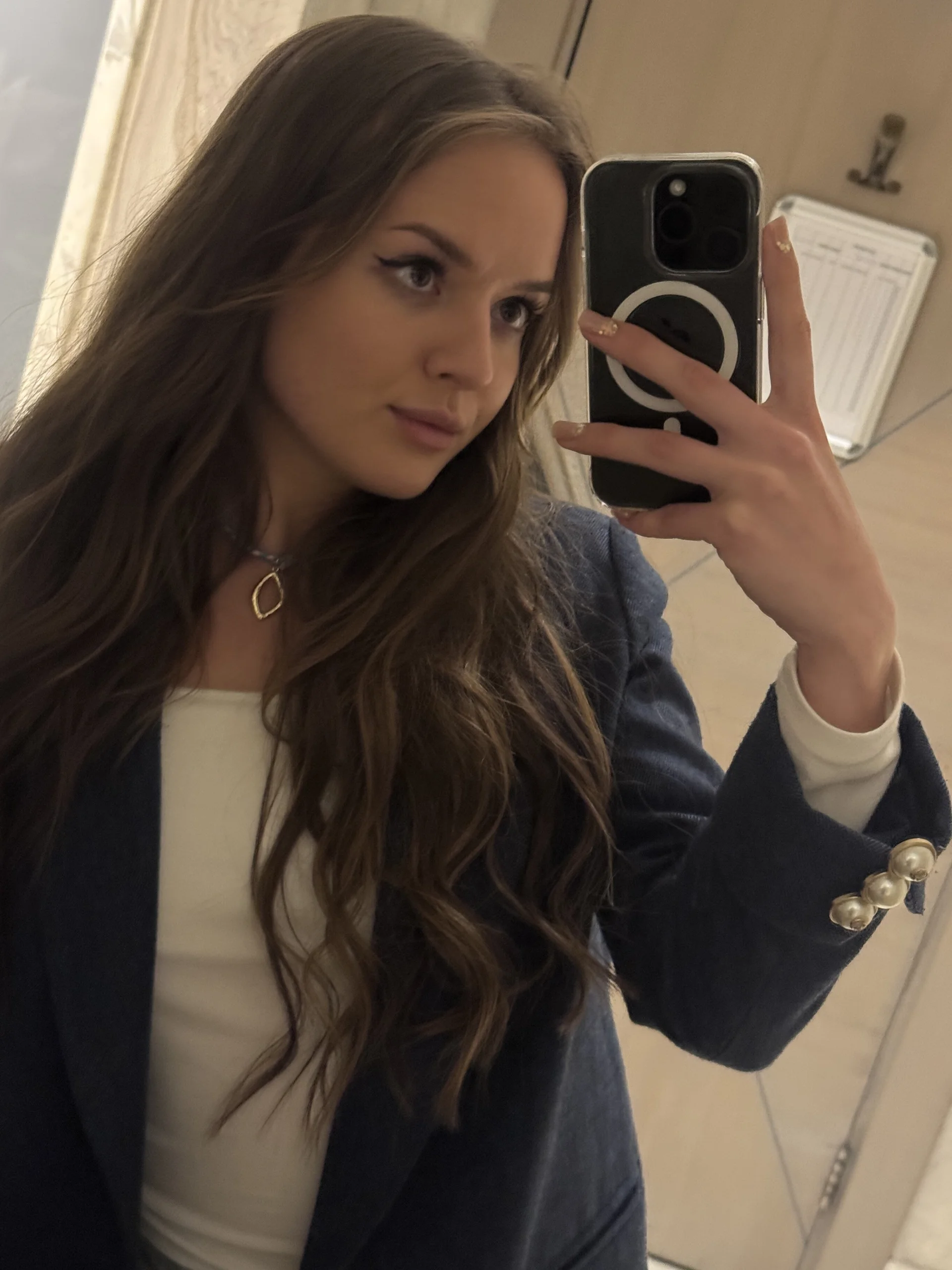 XXX Porn Photo of Nude lunaaauraaaa 18