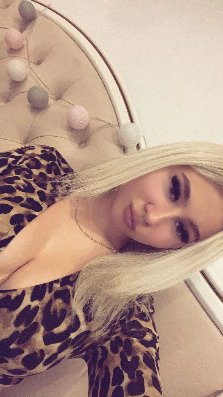 XXX Porn Photo of Nude SuzzySweet18 44
