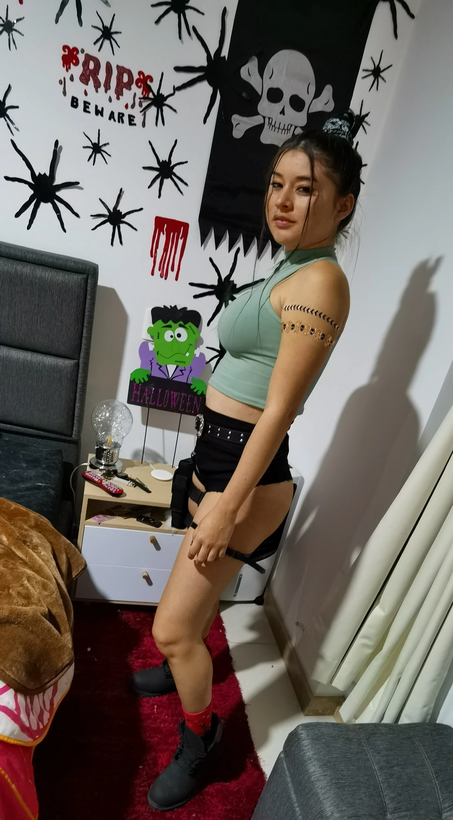 XXX Porn Photo of Nude Sharon_07 151
