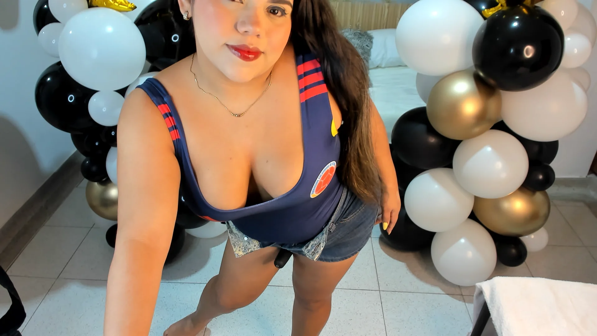 XXX Porn Photo of Nude samy_19_ 21