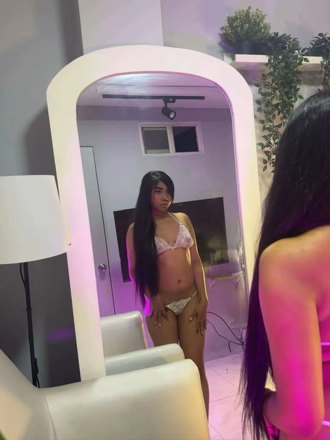 XXX Porn Photo of Nude Nahomycarterr 22