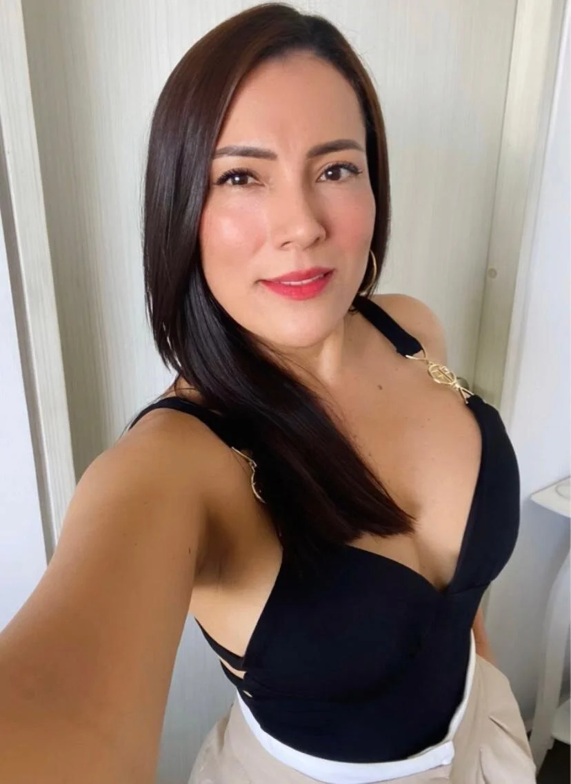 XXX Porn Photo of Nude Viky_hotty 2