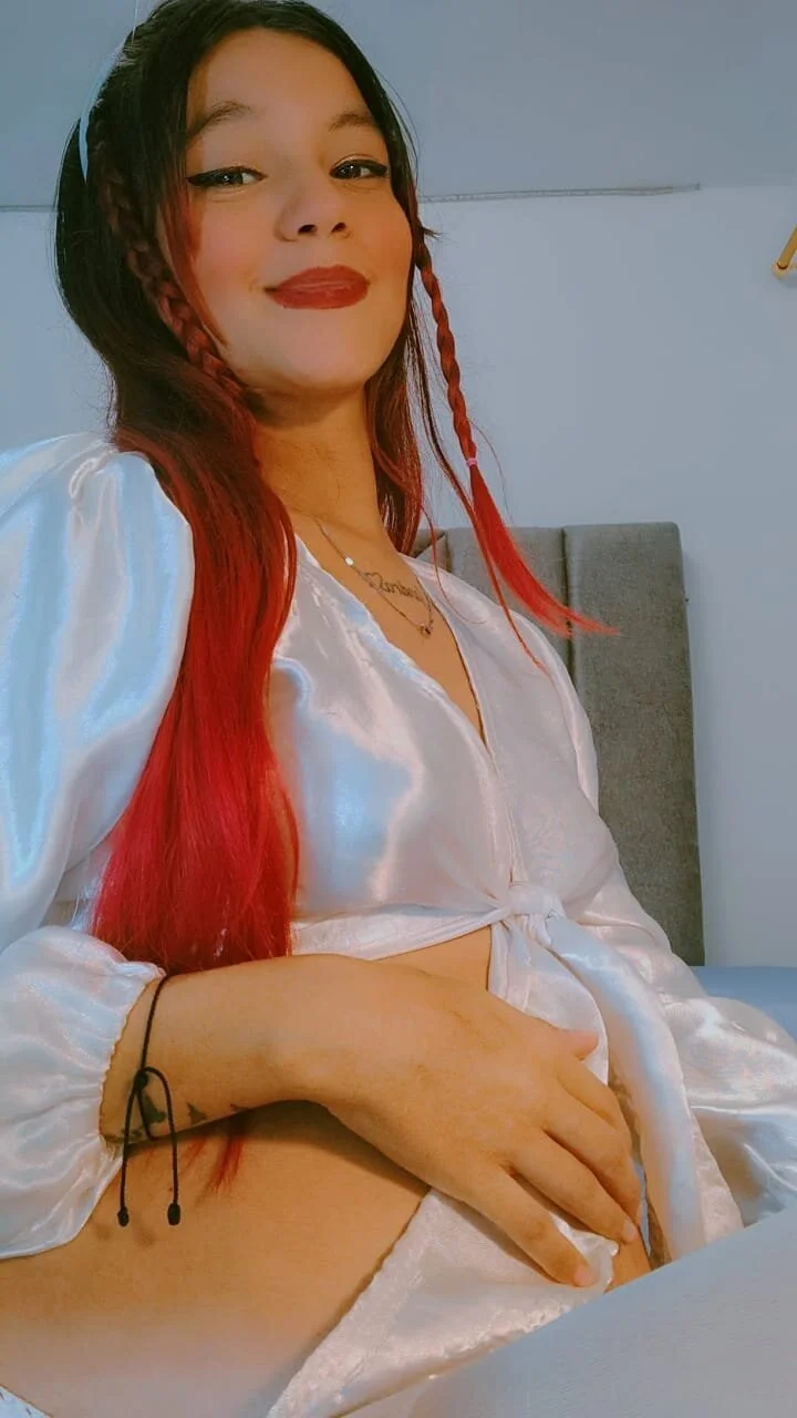 XXX Porn Photo of Nude gime_lara 98