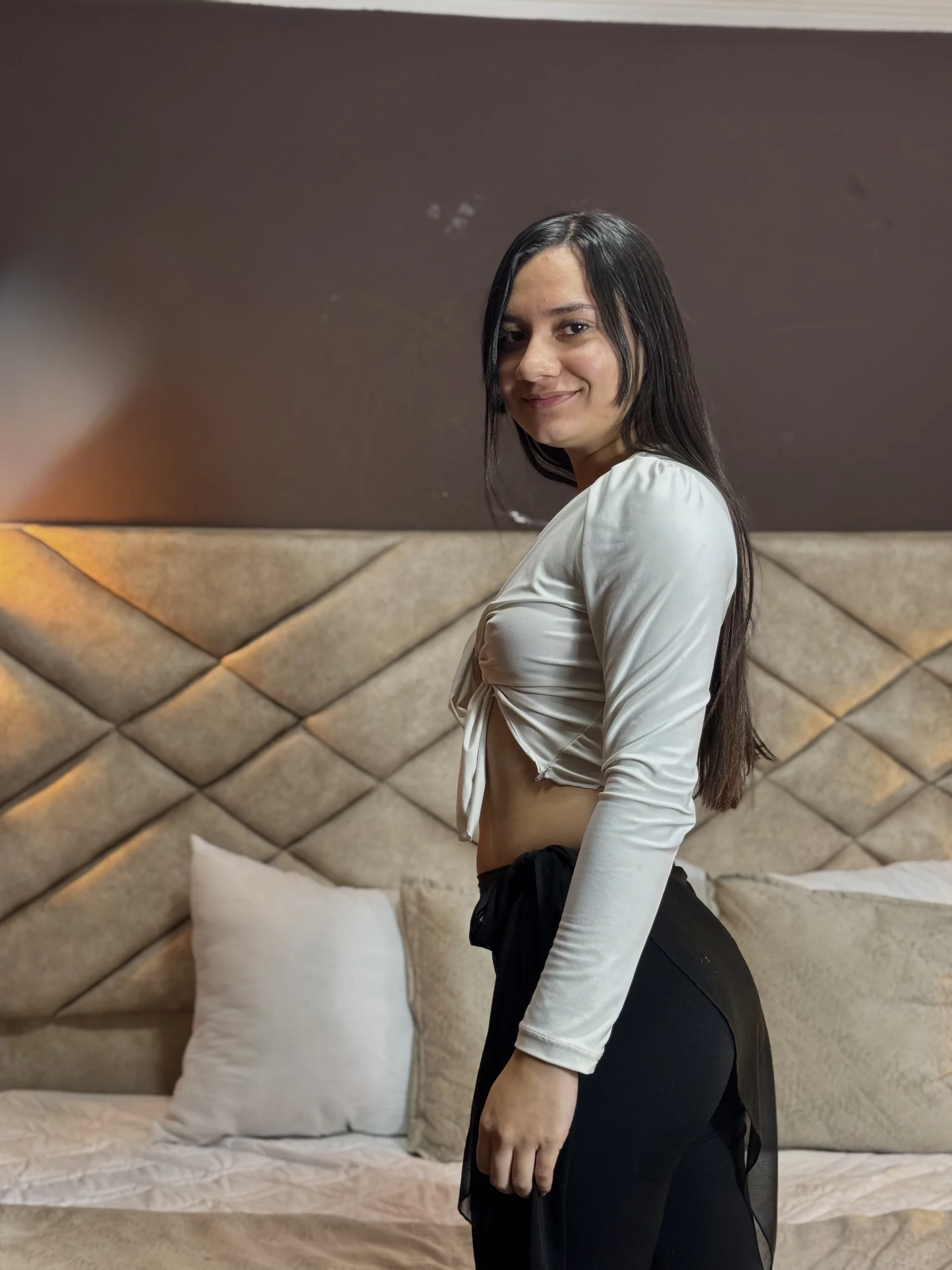 XXX Porn Photo of Nude emmars_ 136