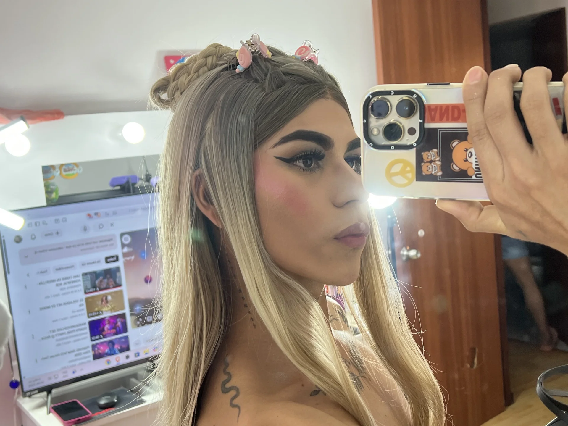 XXX Porn Photo of Nude alisoondrean_ 8