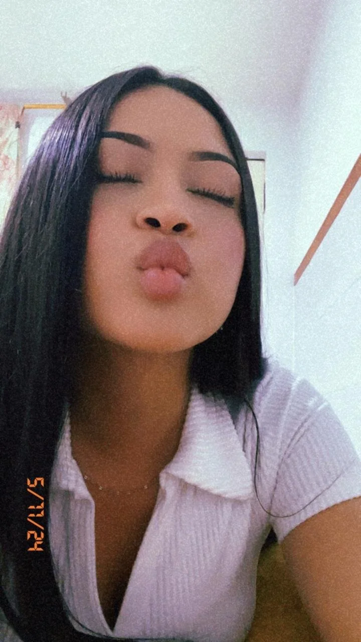 XXX Porn Photo of Nude Anniee_kors 4