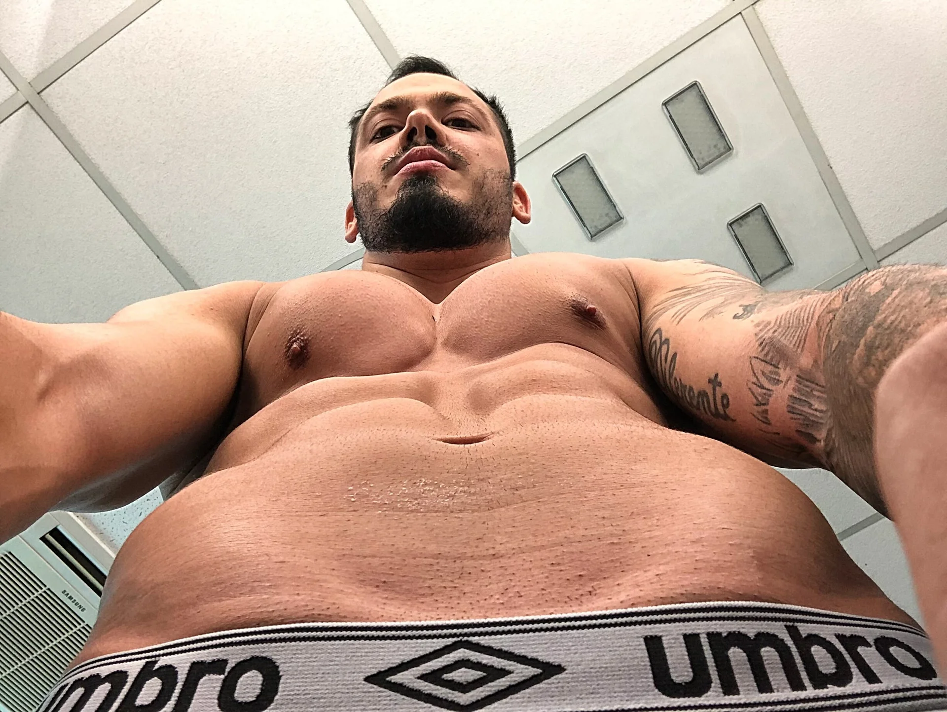 XXX Porn Photo of Nude ZackMasterss 20