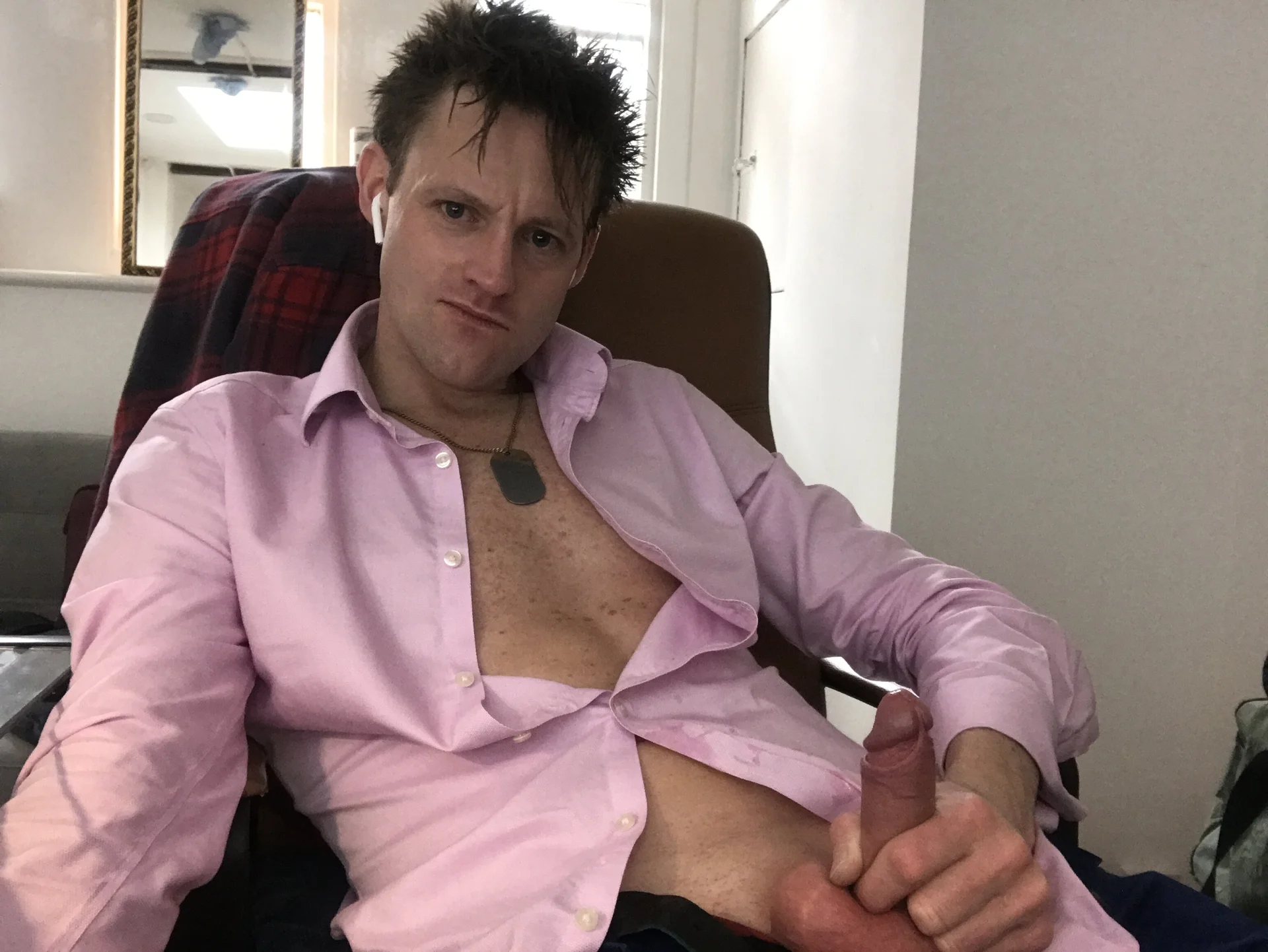 XXX Porn Photo of Nude londonfuckwhore 18