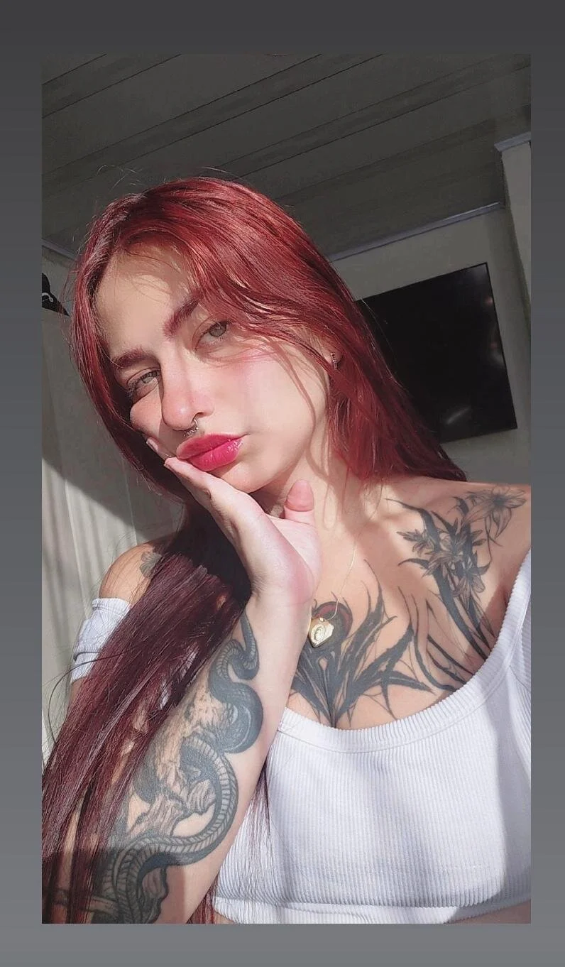XXX Porn Photo of Nude Mia_Green_ 2