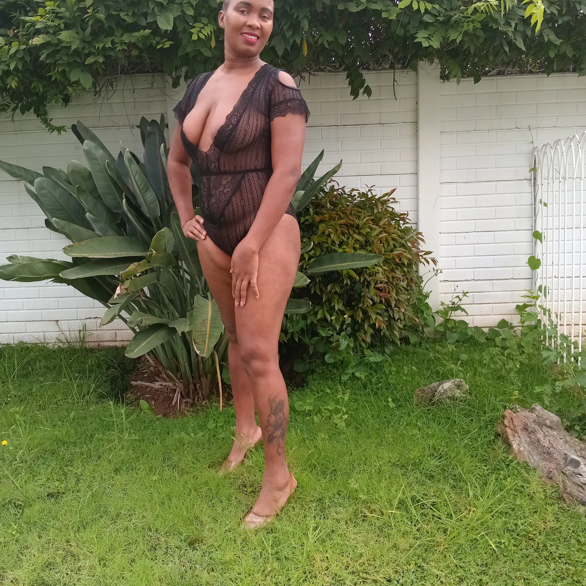 XXX Porn Photo of Nude QUEENOFSQUIRT02 7