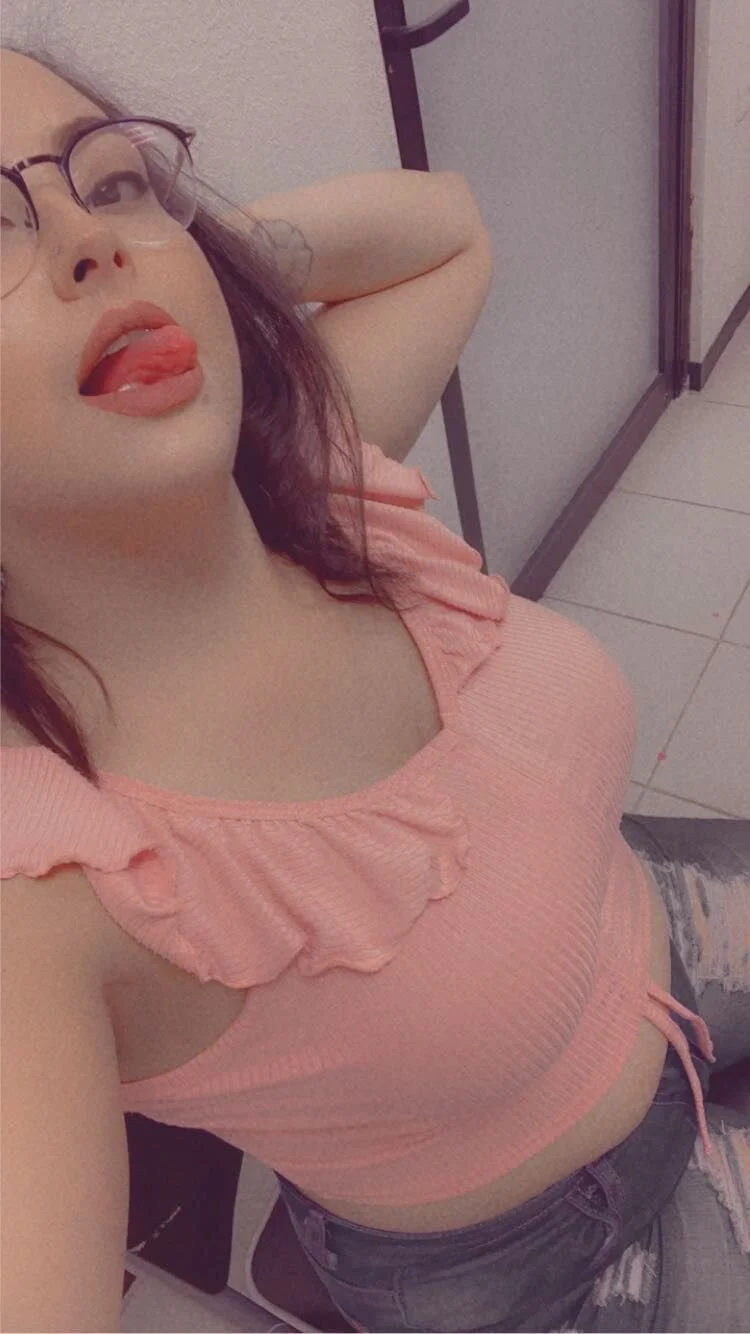 XXX Porn Photo of Nude MileyGia 22