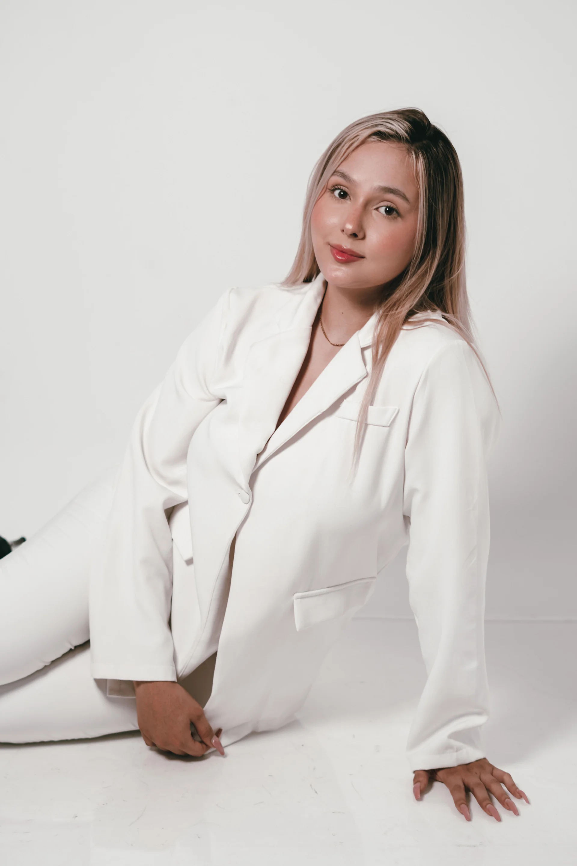 XXX Porn Photo of Nude Emmaa_white_ 6