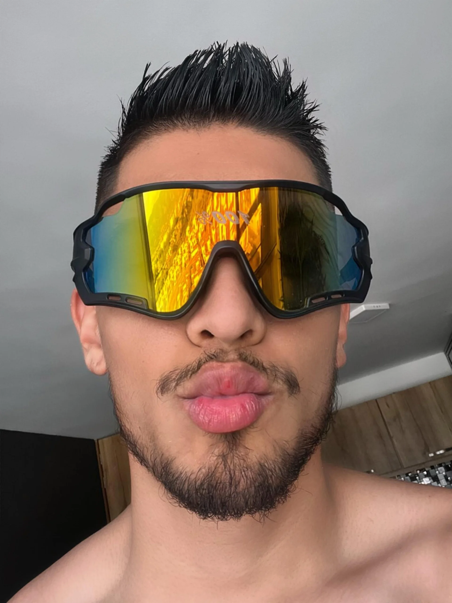 XXX Porn Photo of Nude Aaronfox_x 74