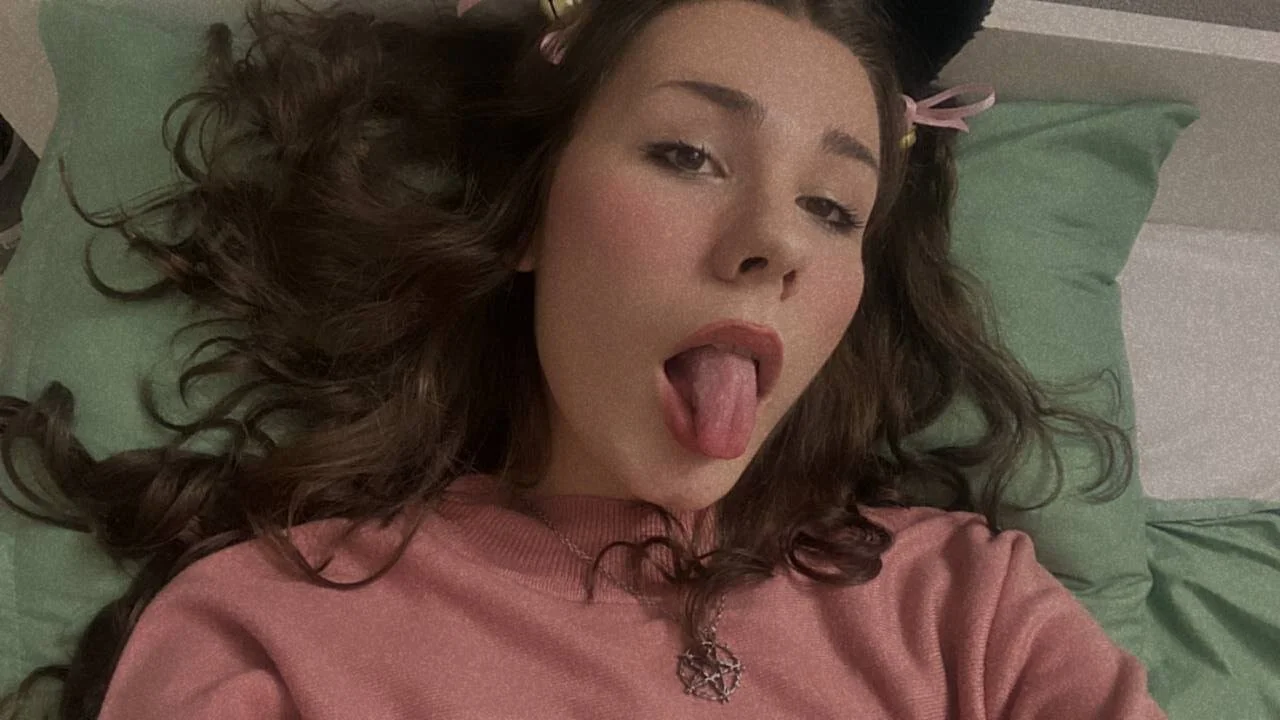 XXX Porn Photo of Nude Coraline_kitty 3