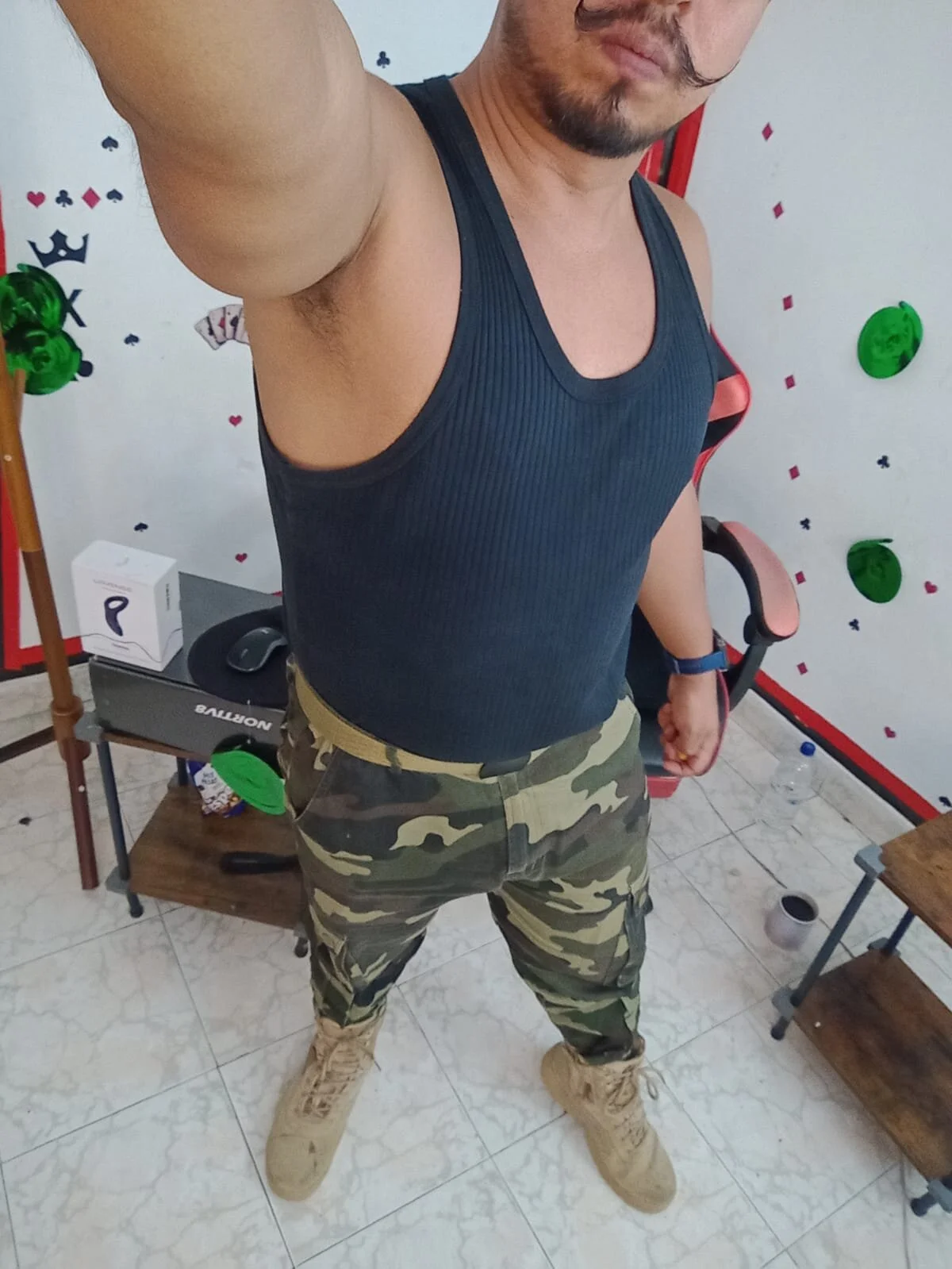 XXX Porn Photo of Nude KalethBigDick 1938