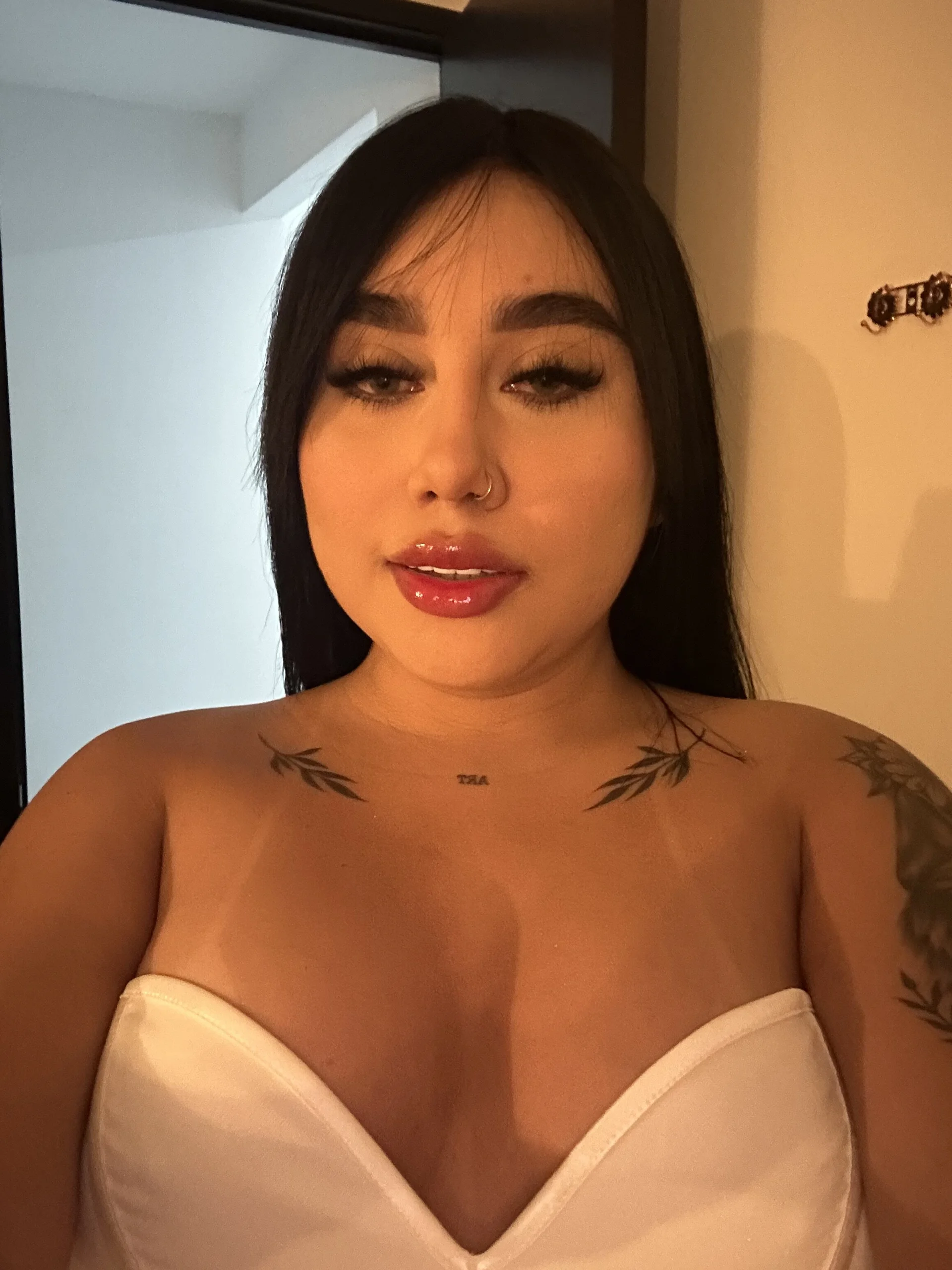 XXX Porn Photo of Nude Sophie_Dreamss 6