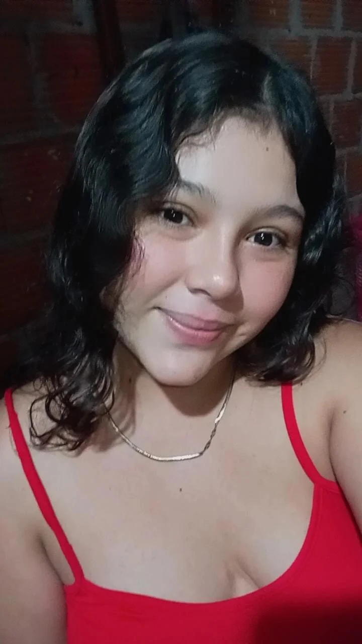 XXX Porn Photo of Nude swetty_lola 5