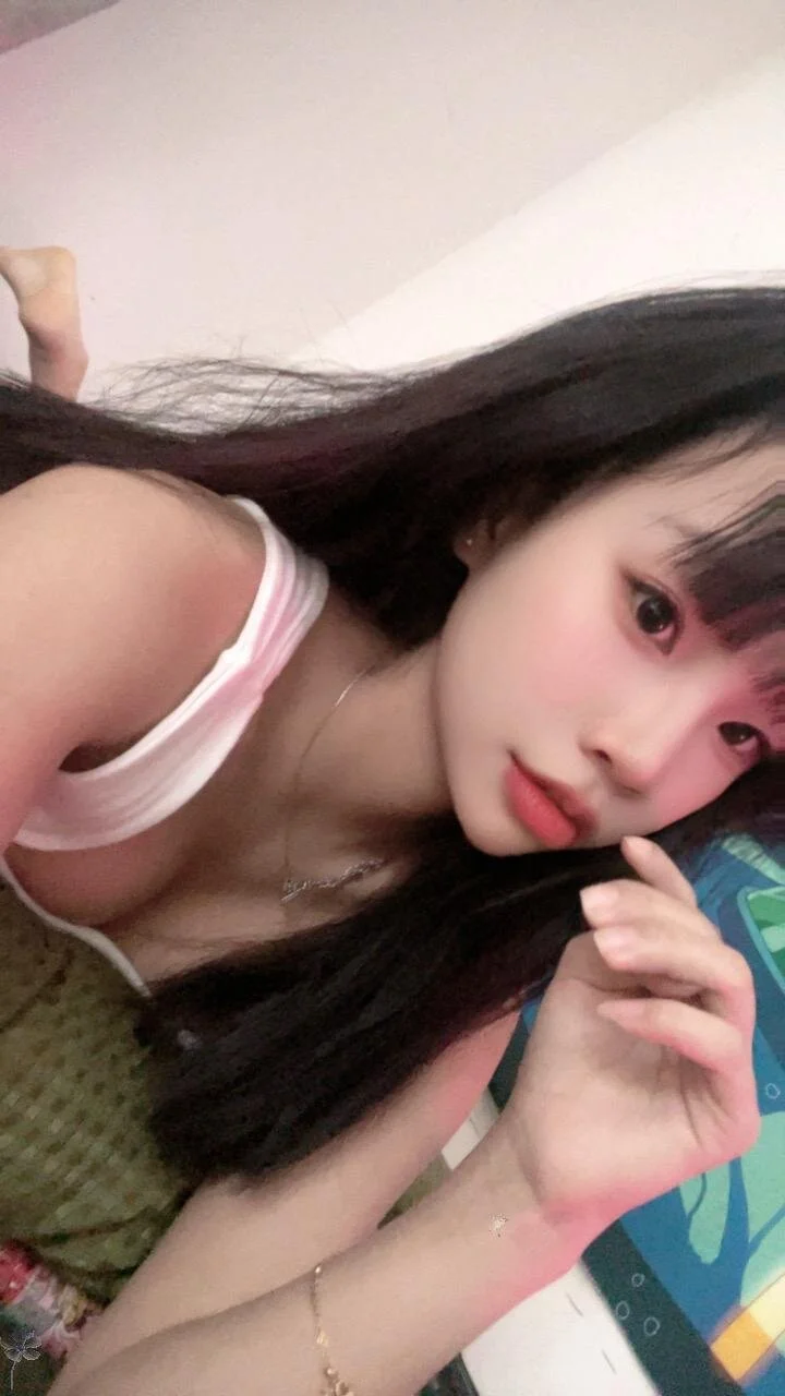 XXX Porn Photo of Nude x-xingai12 8