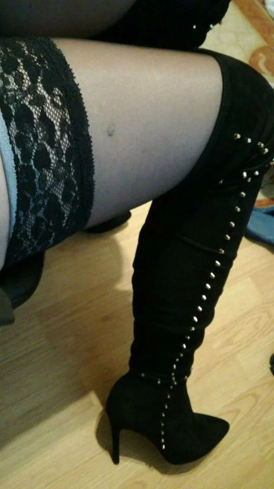 XXX Porn Photo of Nude EvelyneFlirtyMilf 14