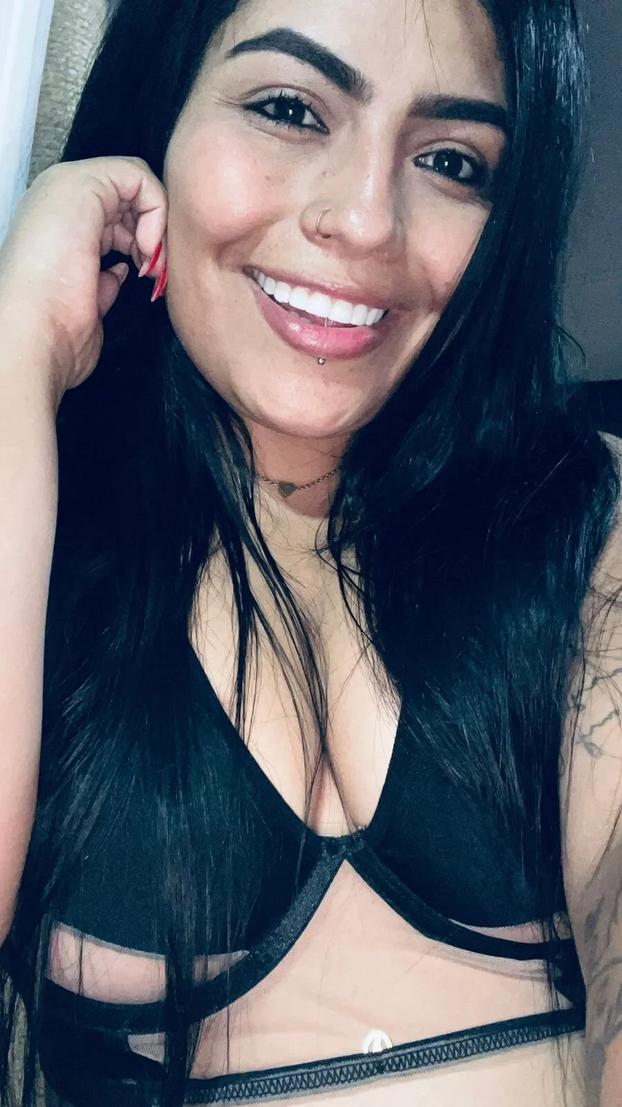 XXX Porn Photo of Nude kiana_cream 727
