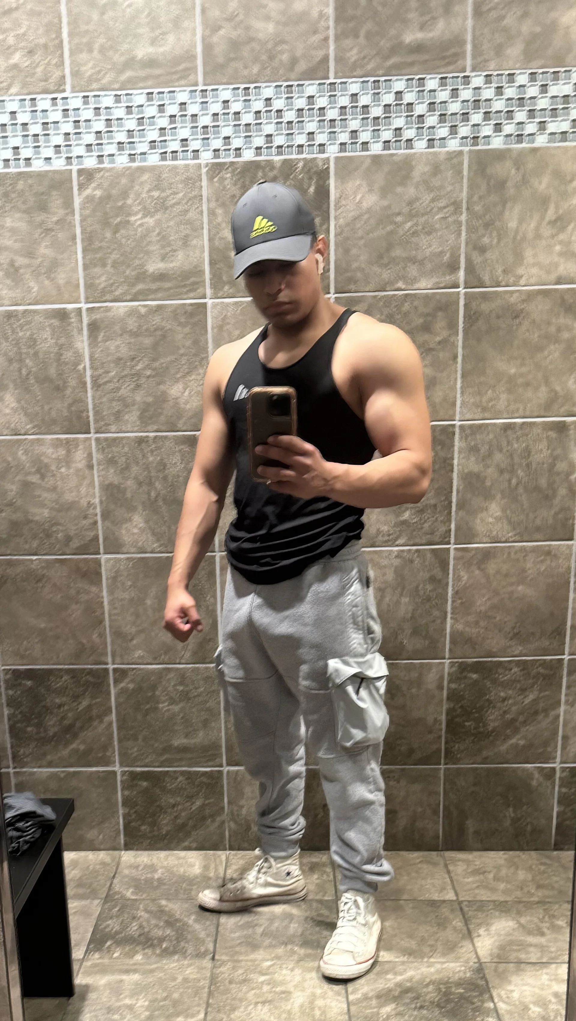 XXX Porn Photo of Nude dennisgym545 6