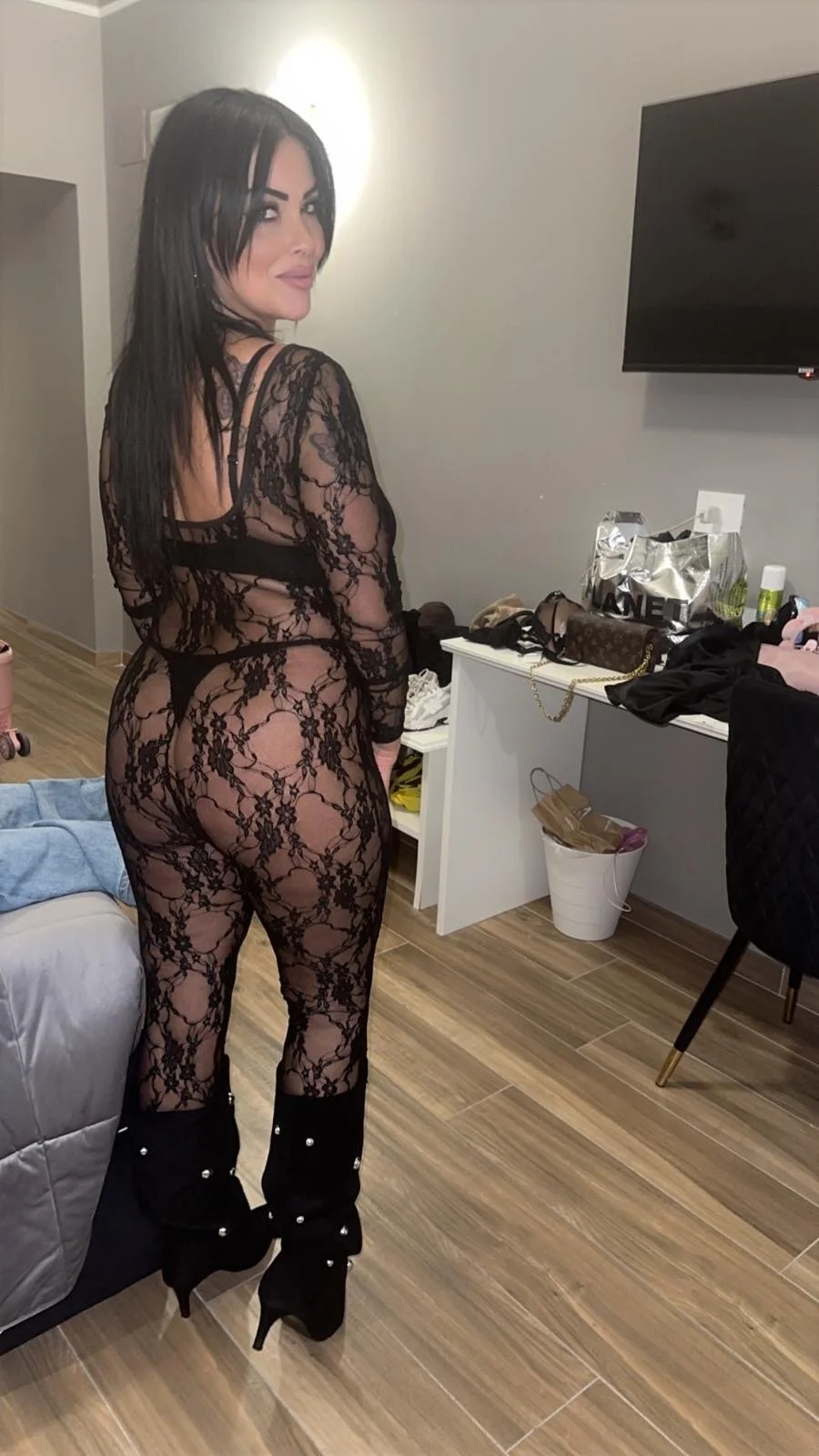 XXX Porn Photo of Nude Noemirasetti81 4