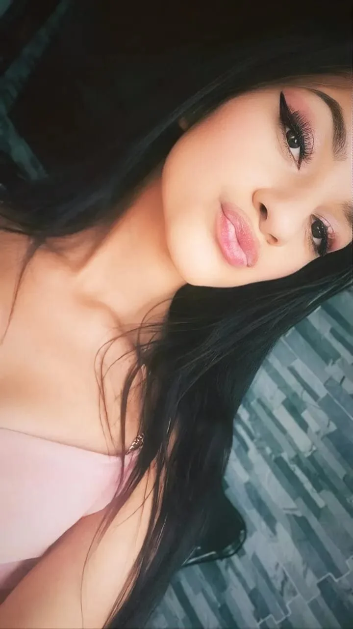 XXX Porn Photo of Nude Laurita_b 4