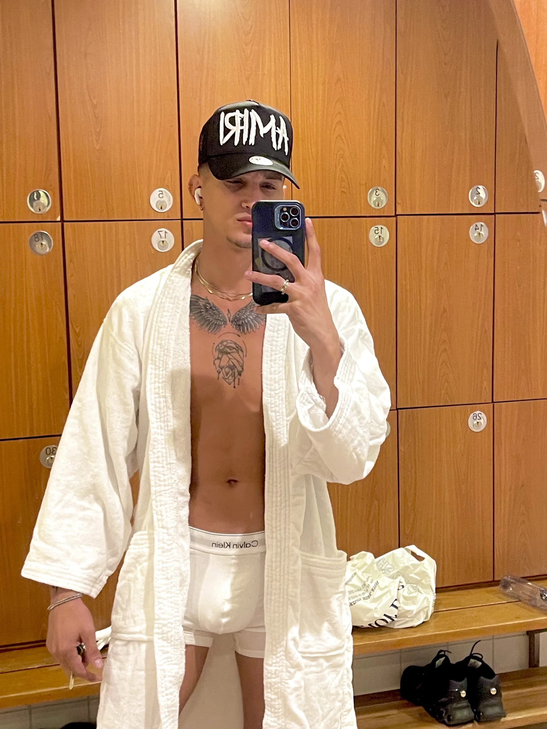 XXX Porn Photo of Nude AdamsDvi 14